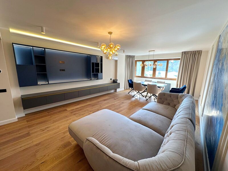Aviatorilor, apartament 4 camere lux - Prima inchiriere