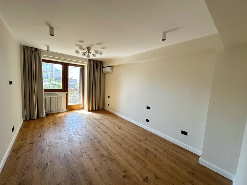 Aviatorilor, apartament 4 camere lux - Prima inchiriere